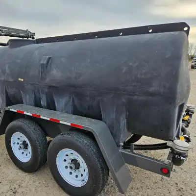 1010 Gallon DOT Water Trailer