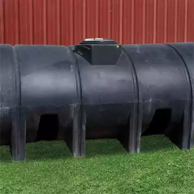1200 gallon plastic tank