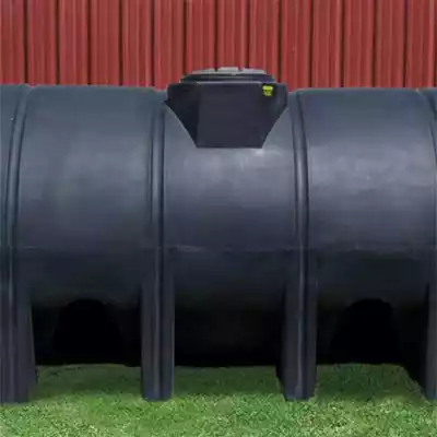 1600 gallon plastic water tank